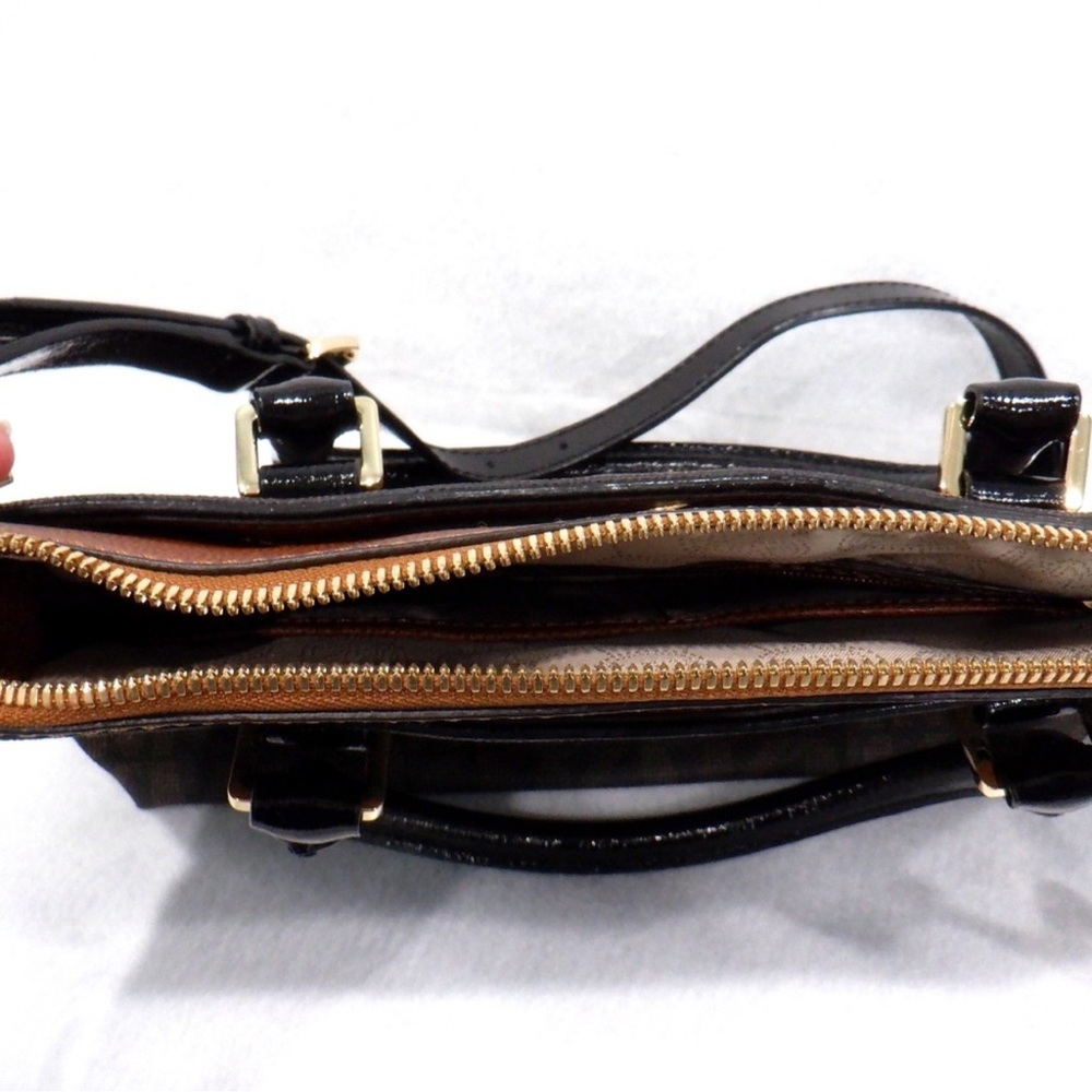 Michael Kors Aubrey Signature Satchel.NWOT - Picture 10 of 10
